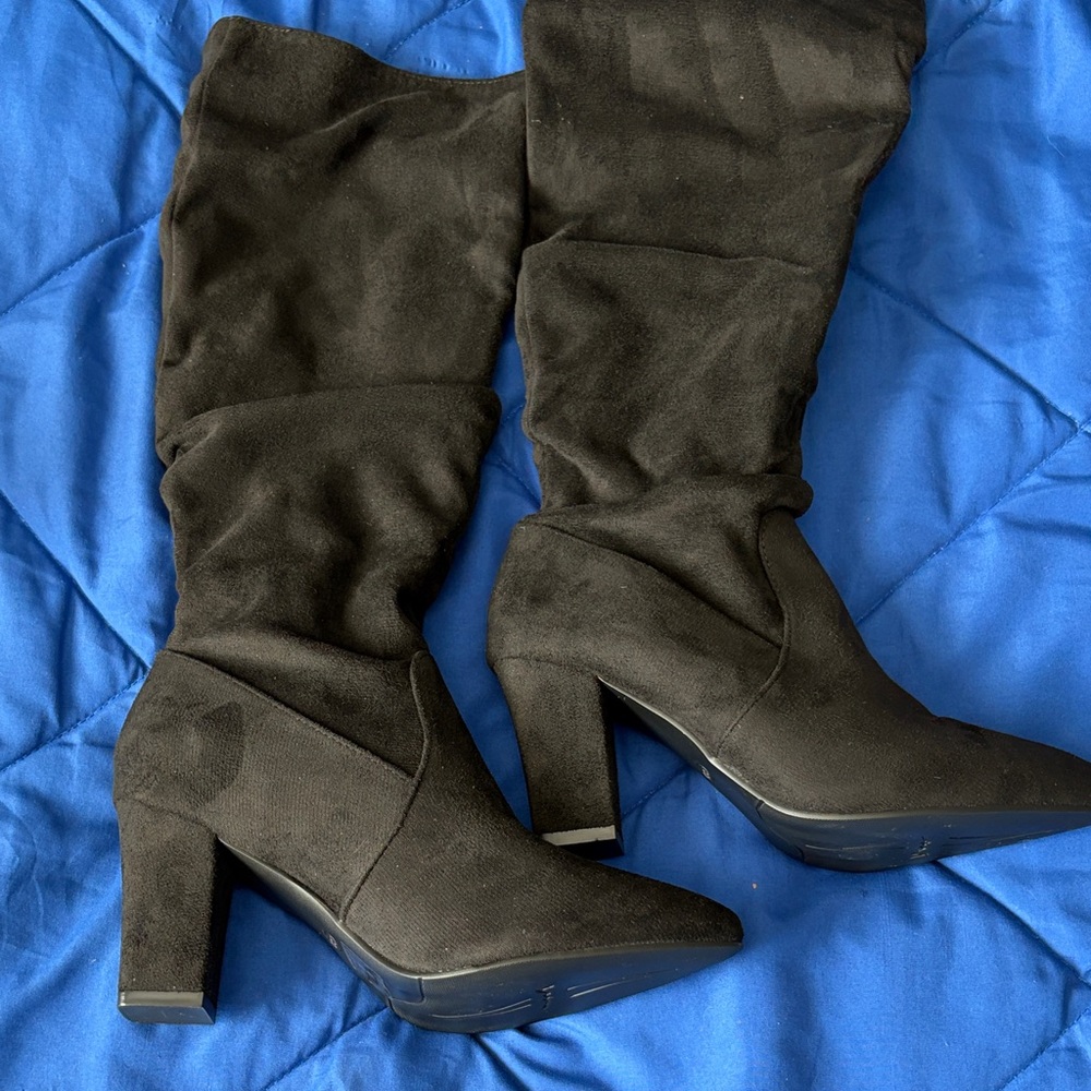 Elegant Black Women's Boots